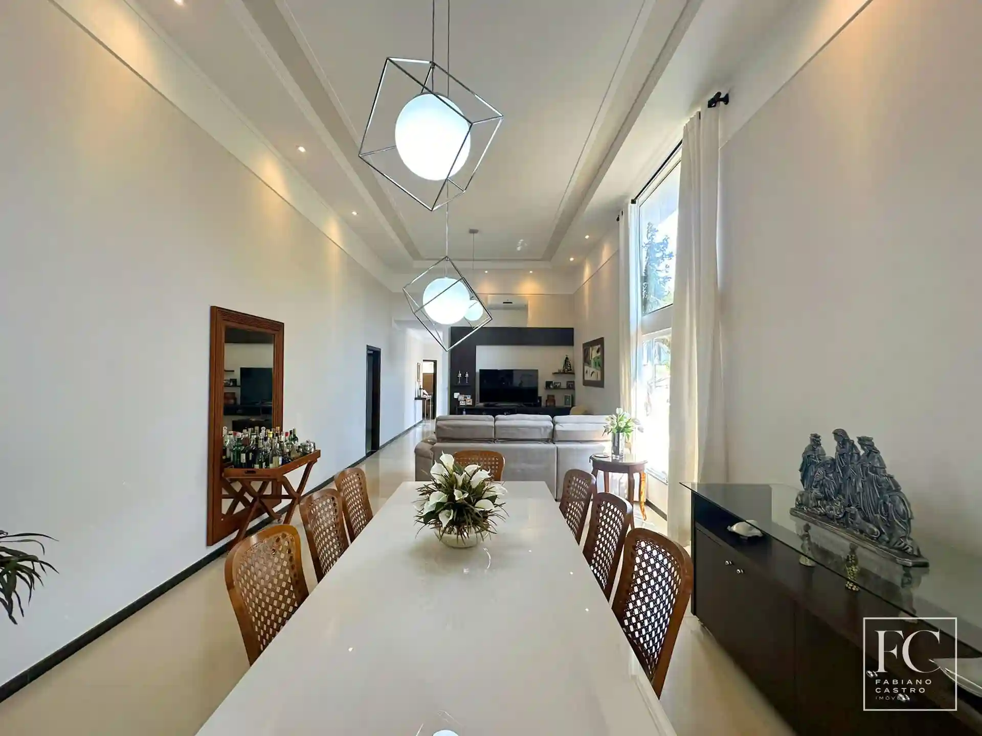 Casa de Condomínio com 3 quartos à venda, 210m² — foto 11 de 46