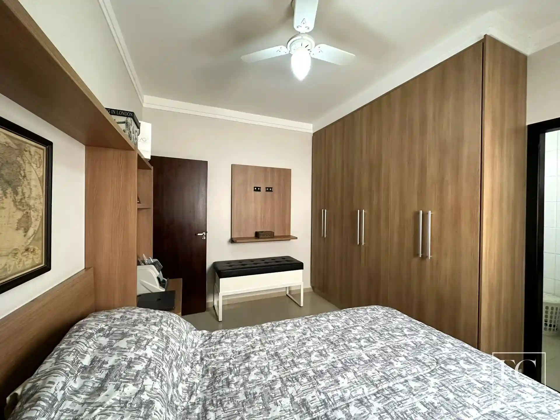 Casa de Condomínio com 3 quartos à venda, 210m² — foto 35 de 46