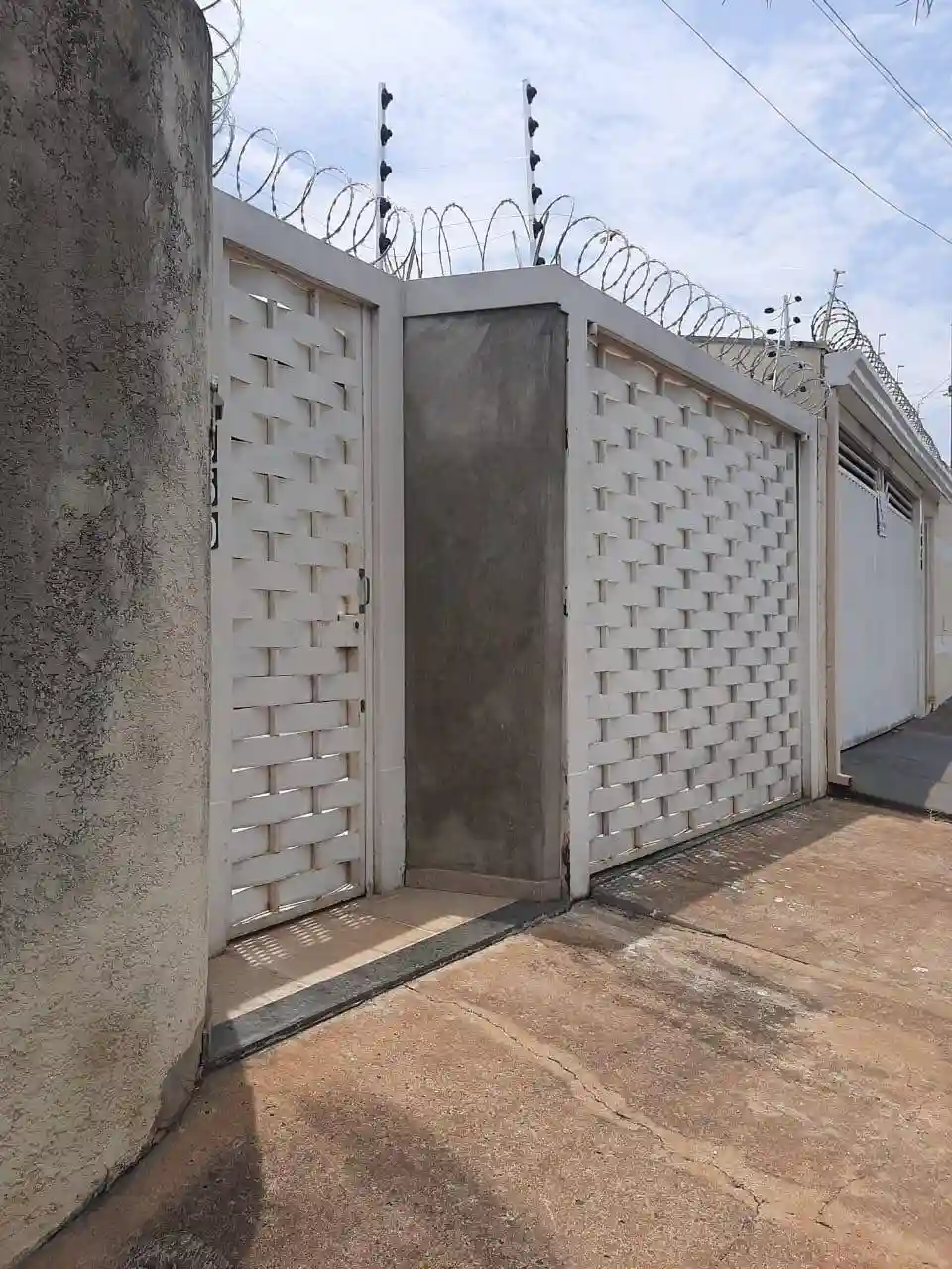 Casa com 3 quartos à venda, 200m² — foto 8 de 24