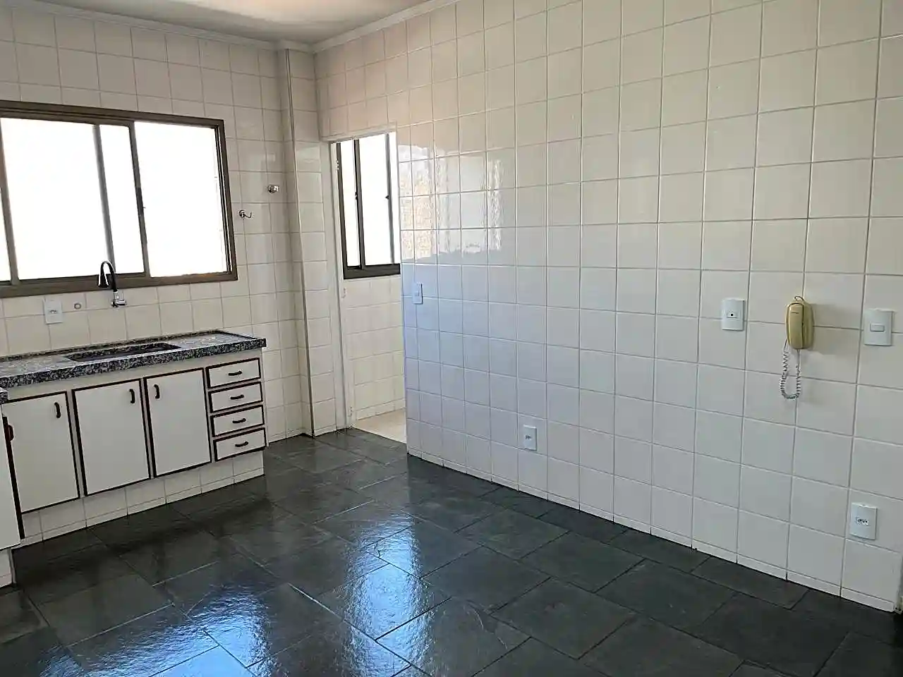 Apartamento com 2 quartos à venda, 70m² — foto 12 de 20