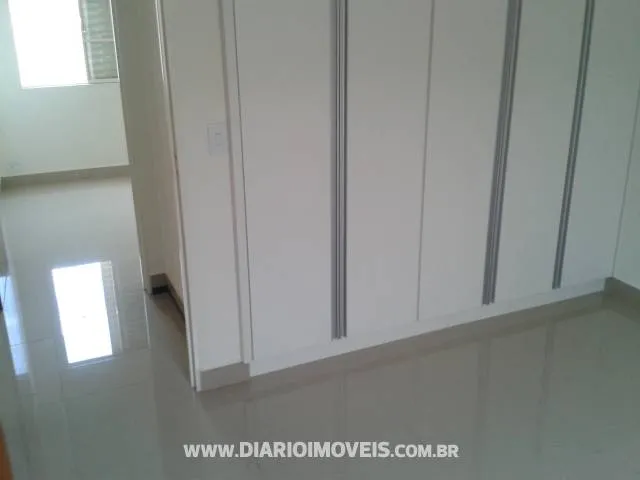 Apartamento à venda — foto 3 de 4