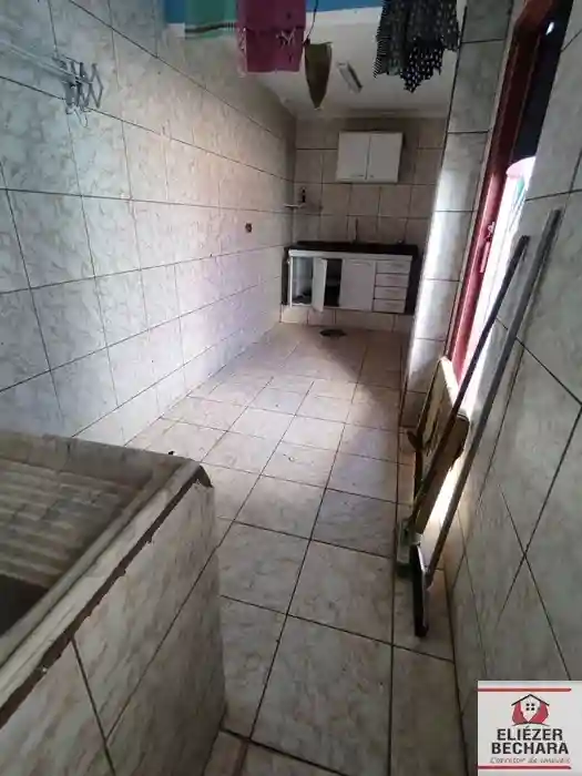 Casa com 2 quartos à venda, 130m² — foto 3 de 17