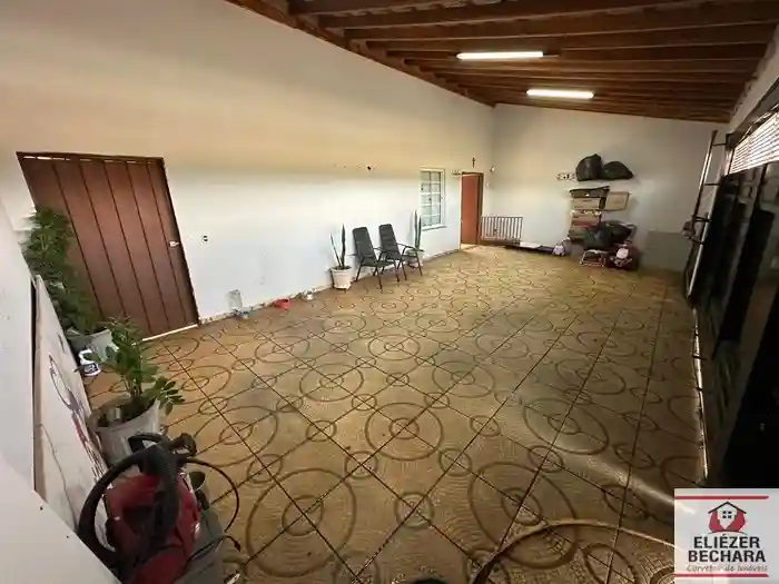 Casa com 3 quartos à venda, 120m² — foto 2 de 15