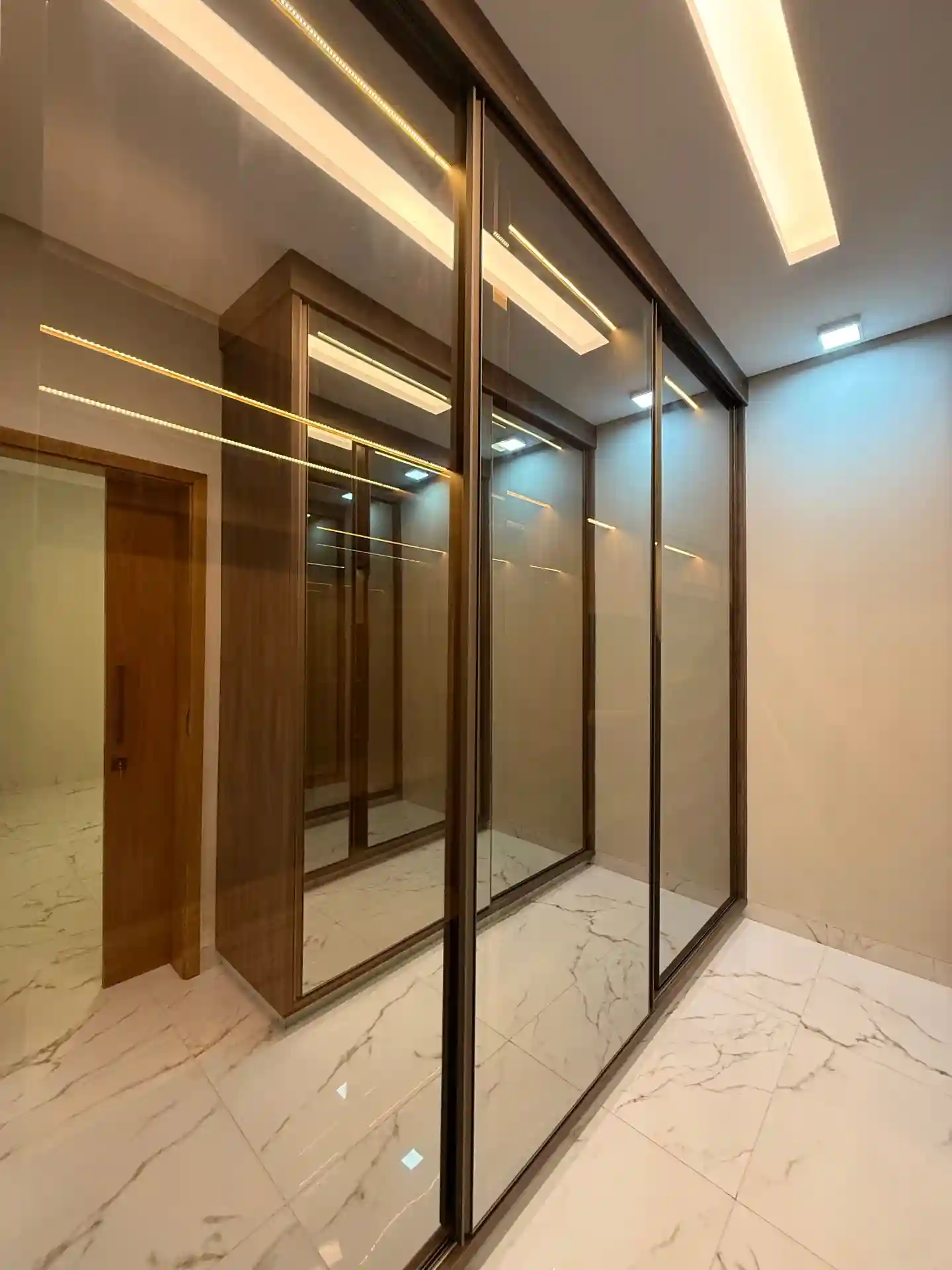 Casa de Condomínio com 3 quartos à venda, 300m² — foto 21 de 23