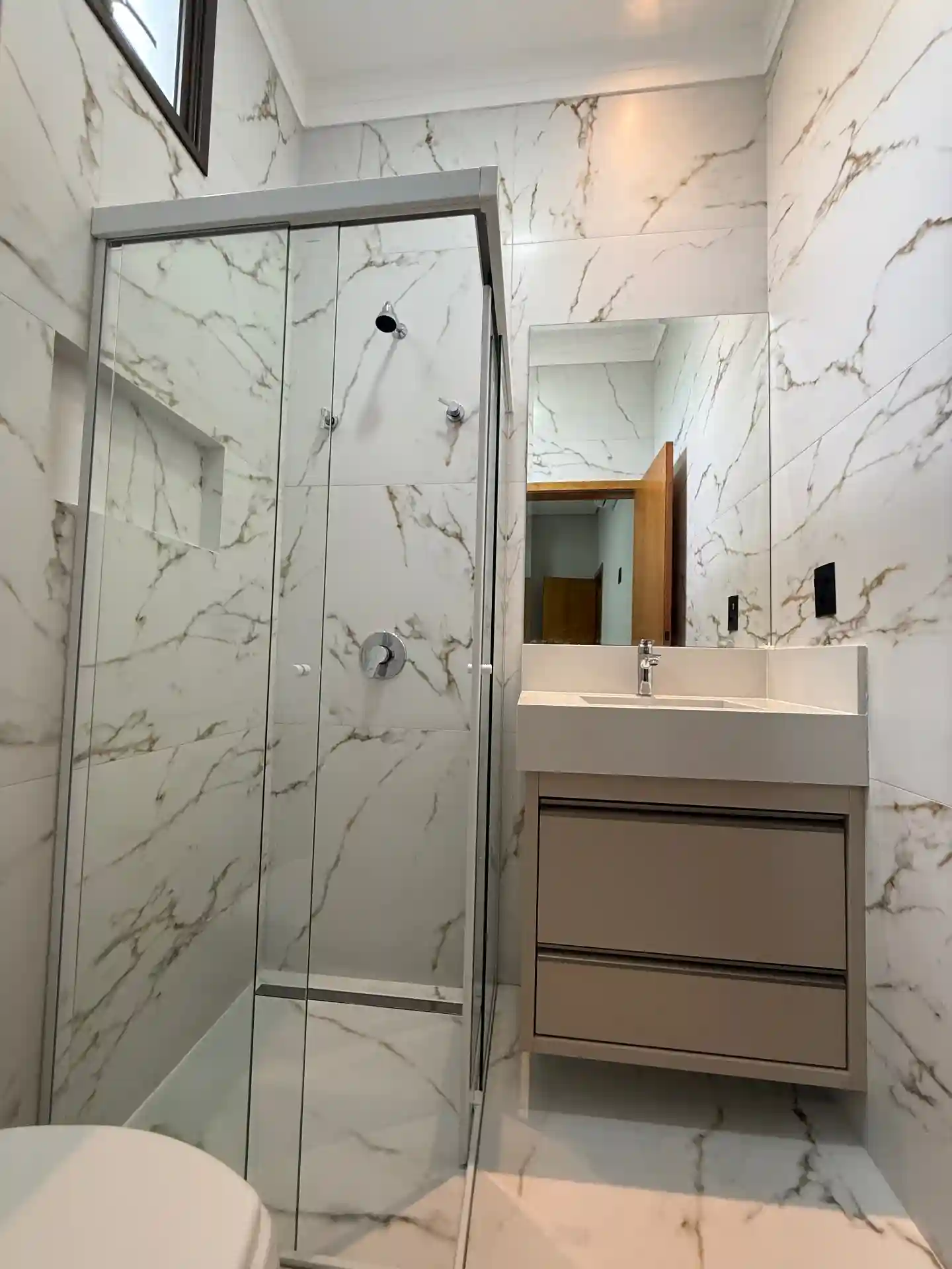 Casa de Condomínio com 3 quartos à venda, 300m² — foto 14 de 23