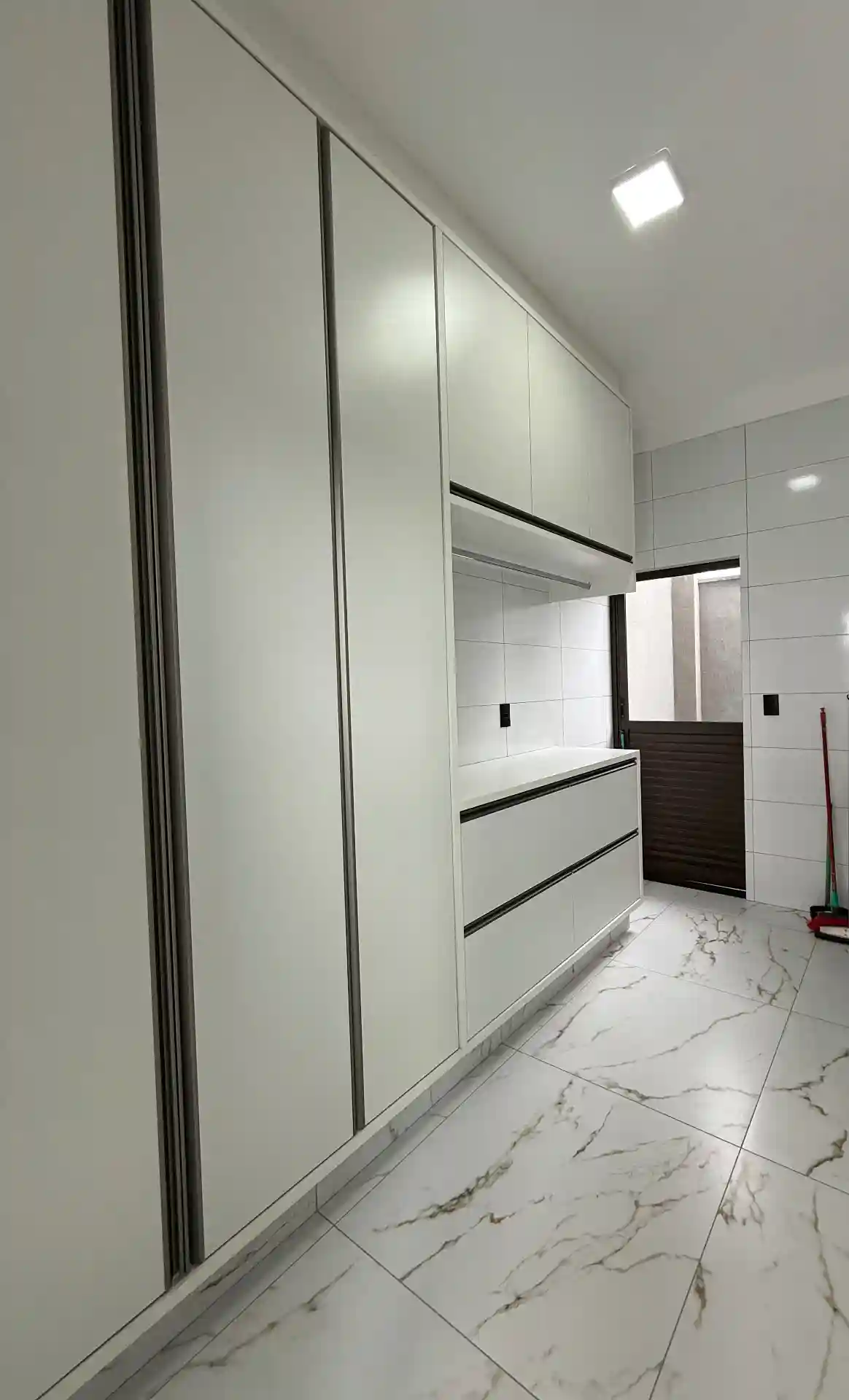 Casa de Condomínio com 3 quartos à venda, 300m² — foto 23 de 23