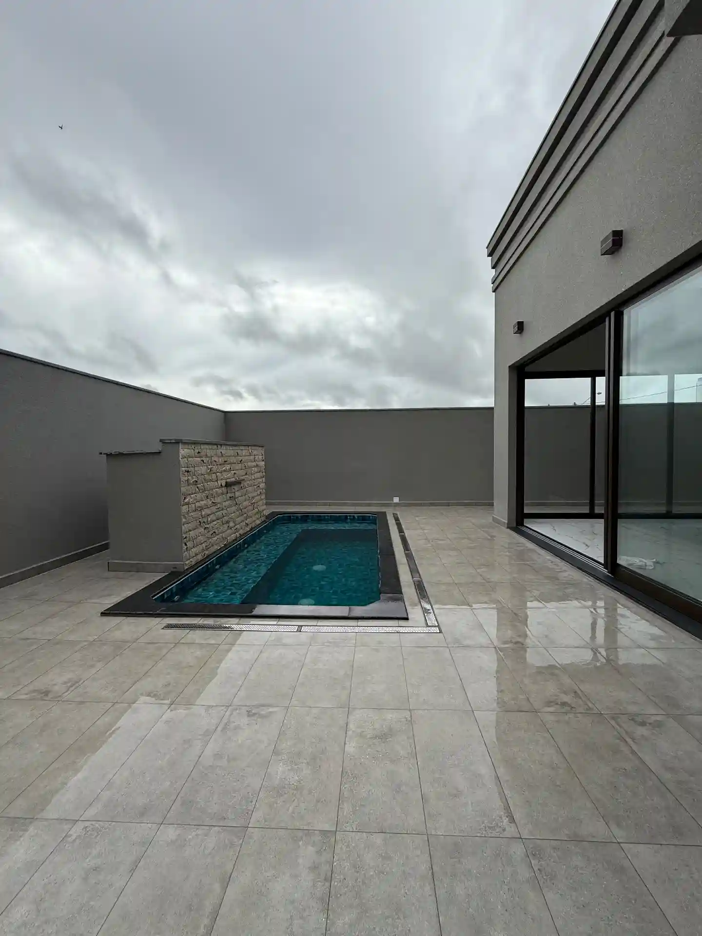 Casa de Condomínio com 3 quartos à venda, 300m² — foto 8 de 23