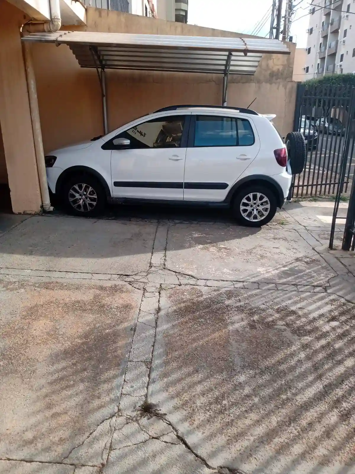 Apartamento com 2 quartos à venda, 75m² — foto 2 de 14