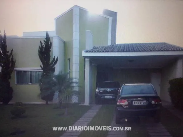 Casa de Condomínio à venda — foto 1 de 2
