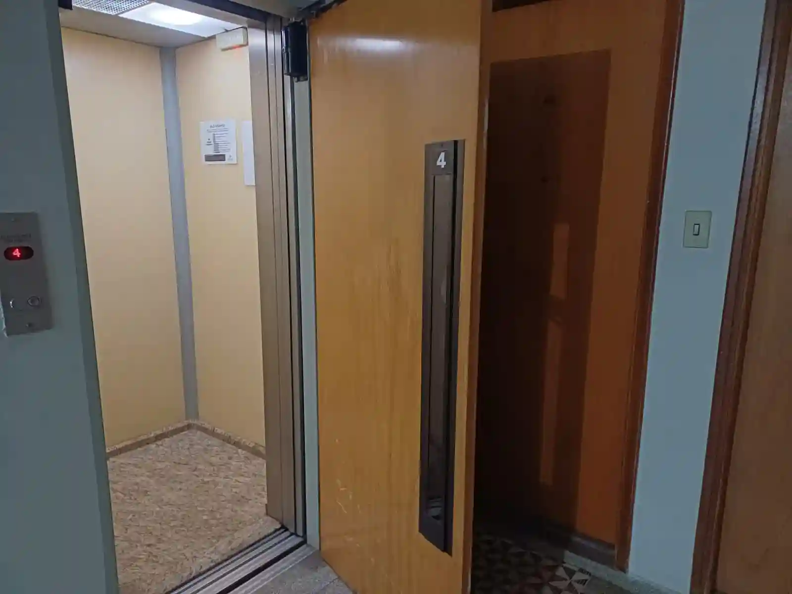 Apartamento com 2 quartos à venda, 65m² — foto 2 de 17