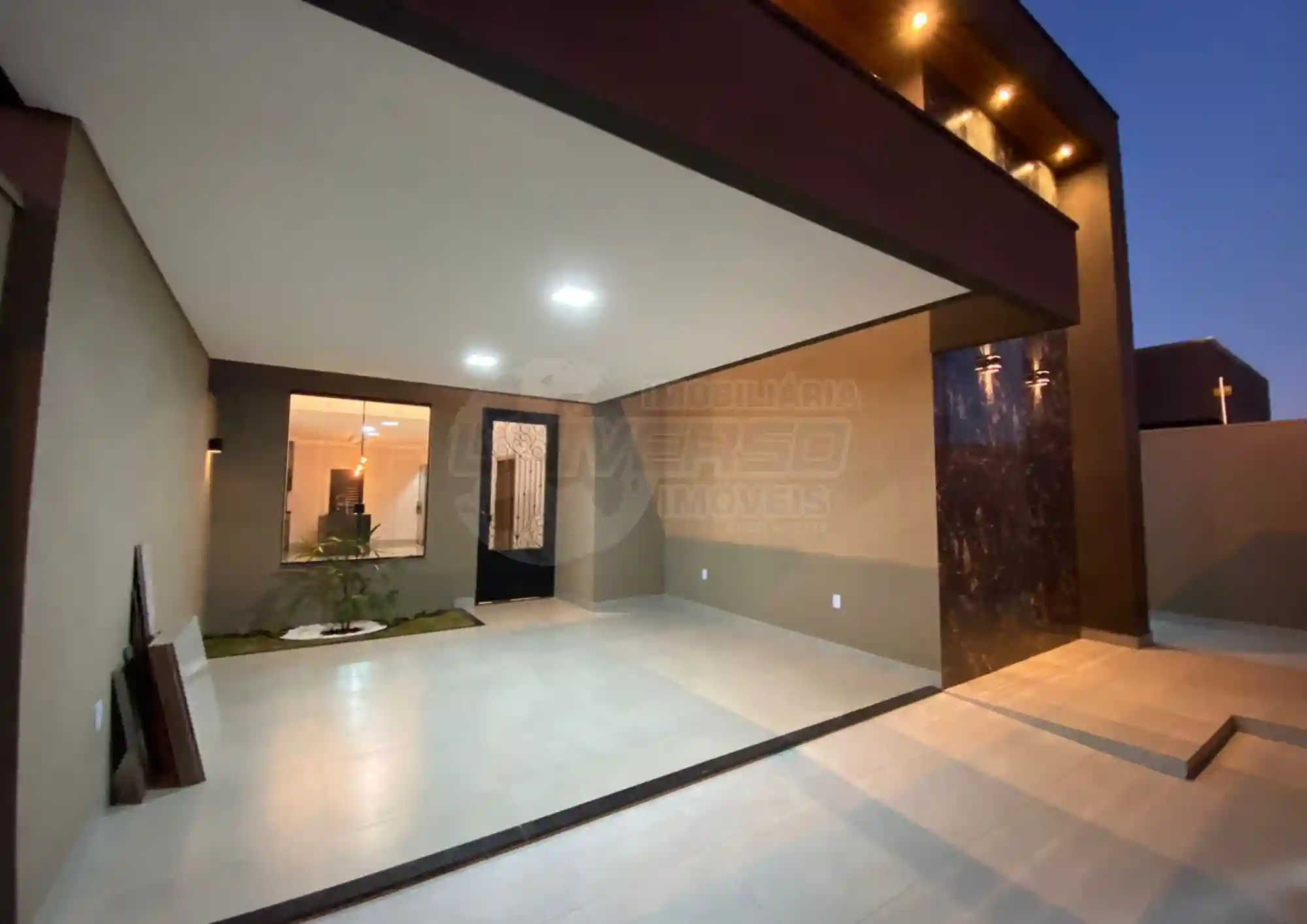 Casa com 3 quartos à venda, 128m² — foto 4 de 18
