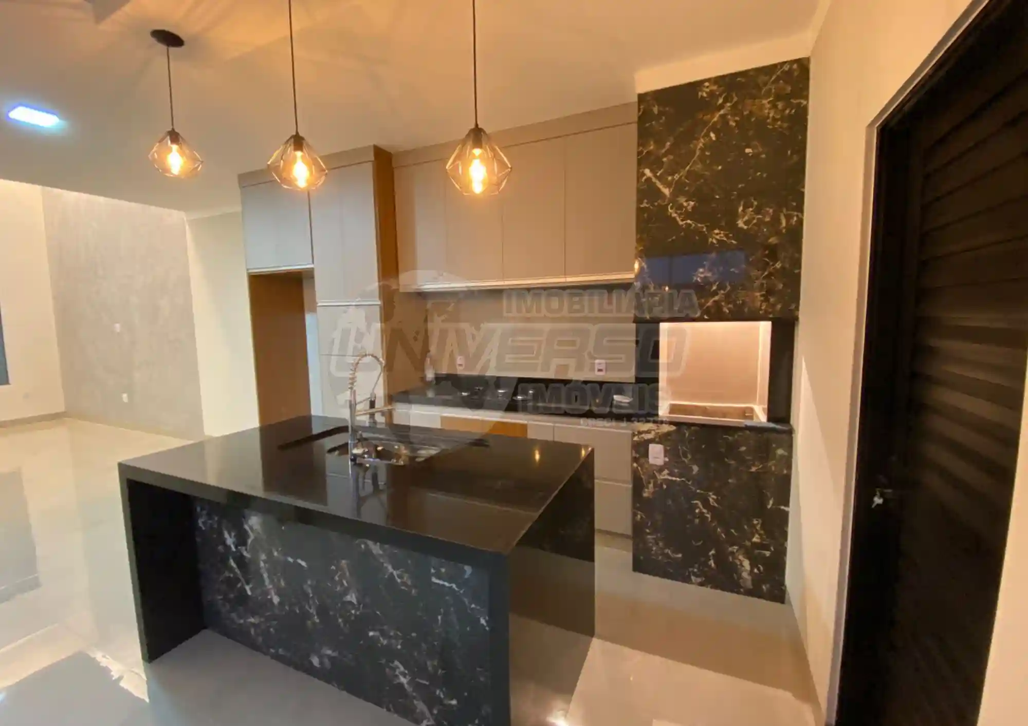 Casa com 3 quartos à venda, 128m² — foto 12 de 18