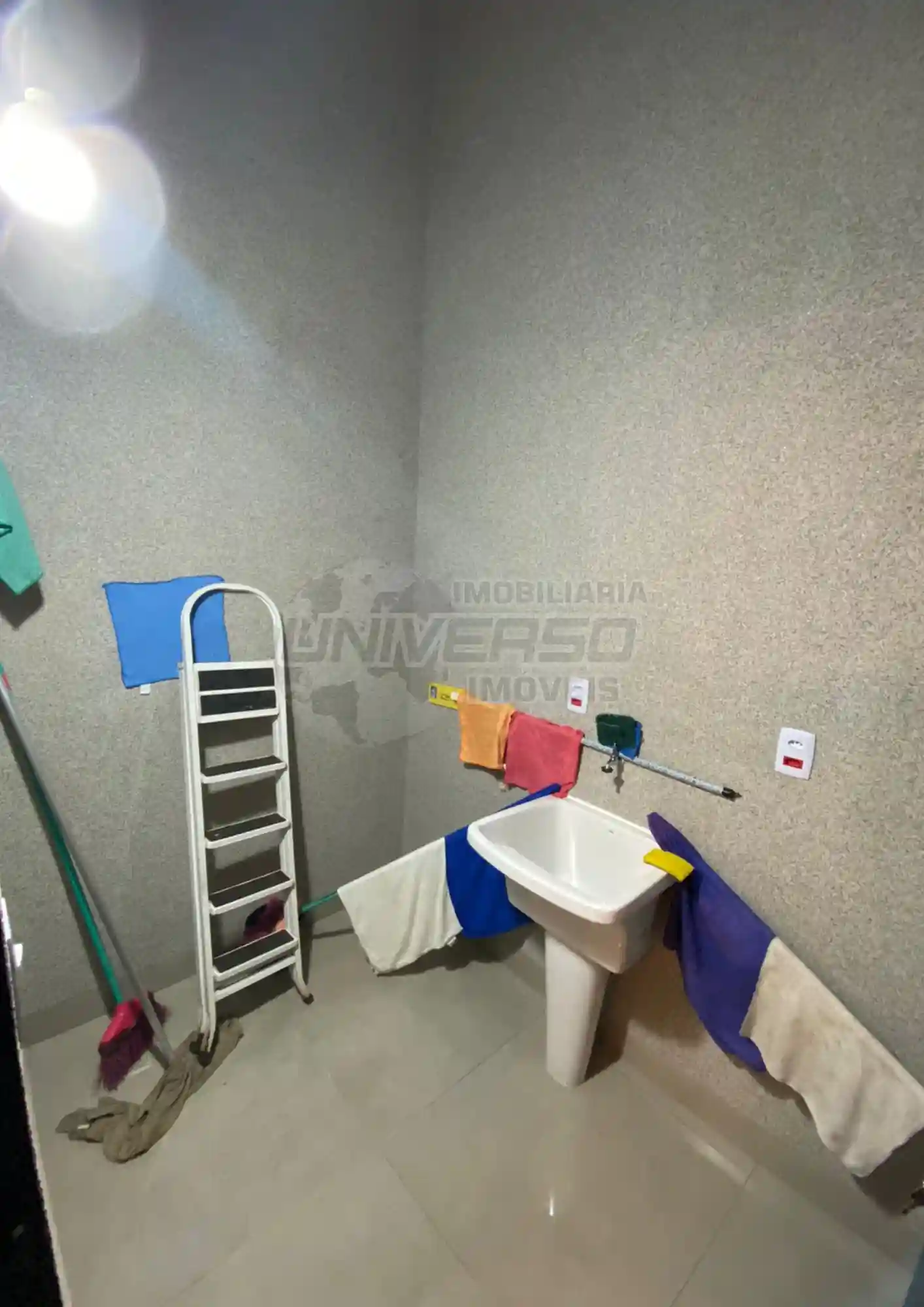 Casa com 3 quartos à venda, 128m² — foto 15 de 18