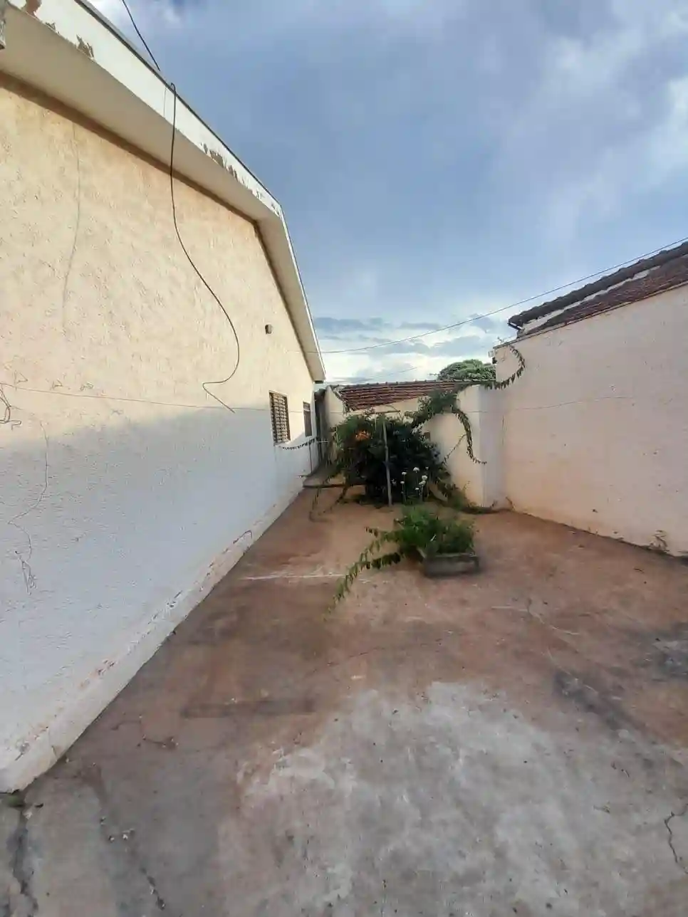Casa com 3 quartos à venda, 288m² — foto 17 de 19
