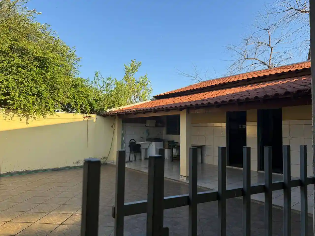 Casa com 1 quarto à venda, 70m² — foto 1 de 4