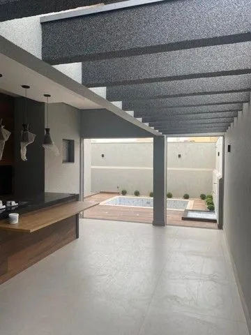 Casa de Condomínio com 3 quartos à venda, 253m² — foto 4 de 28