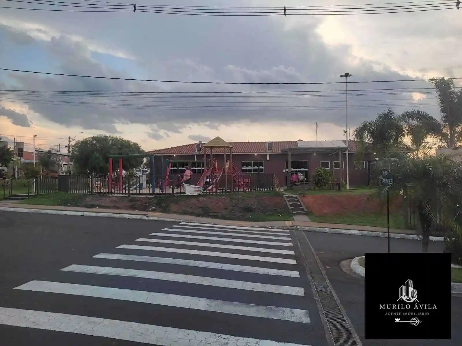 Casa de Condomínio com 3 quartos à venda, 160m² — foto 15 de 29