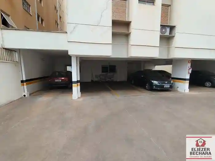 Apartamento com 3 quartos à venda, 125m² — foto 25 de 31