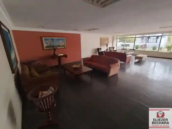 Apartamento com 3 quartos à venda, 125m² — foto 28 de 31