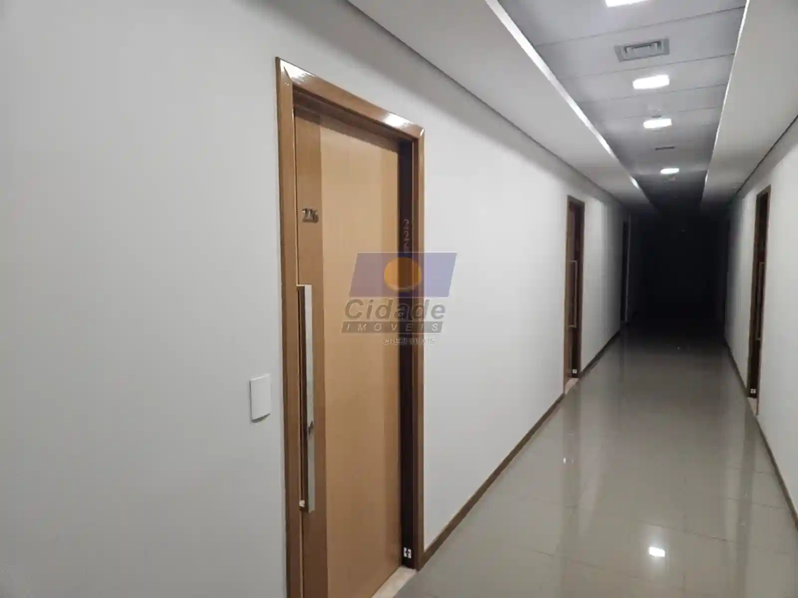 Conjunto Comercial / Sala à venda e aluguel, 80m² — foto 11 de 11