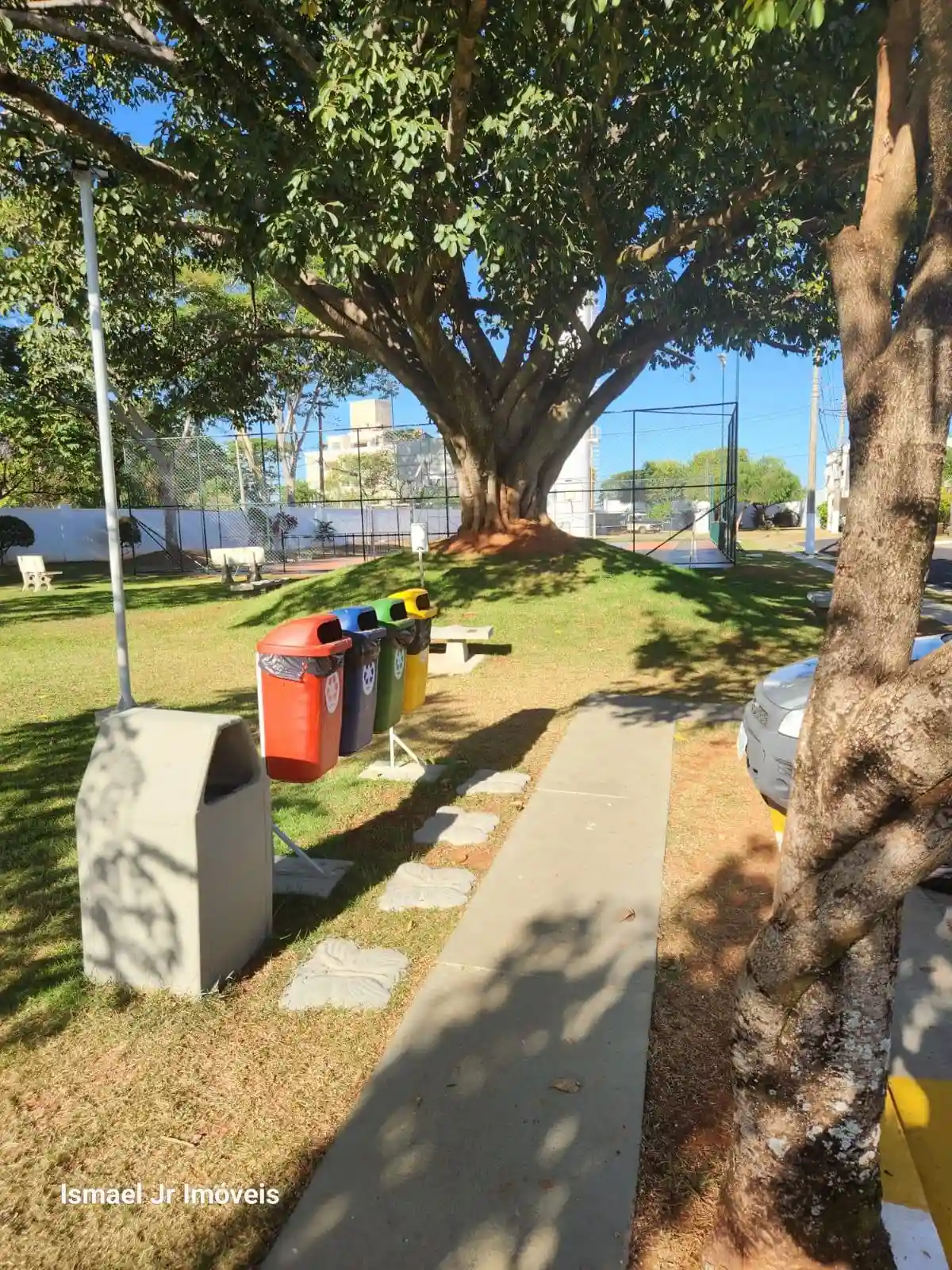 Casa de Condomínio com 3 quartos à venda, 150m² — foto 33 de 35