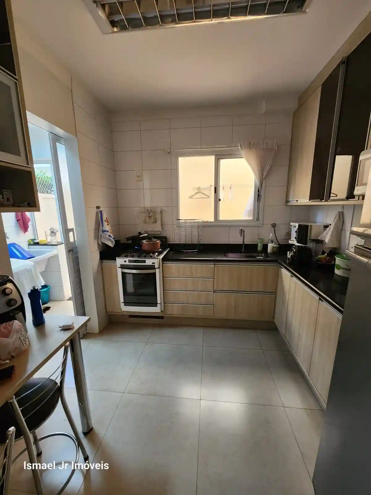 Casa de Condomínio com 3 quartos à venda, 150m² — foto 17 de 35
