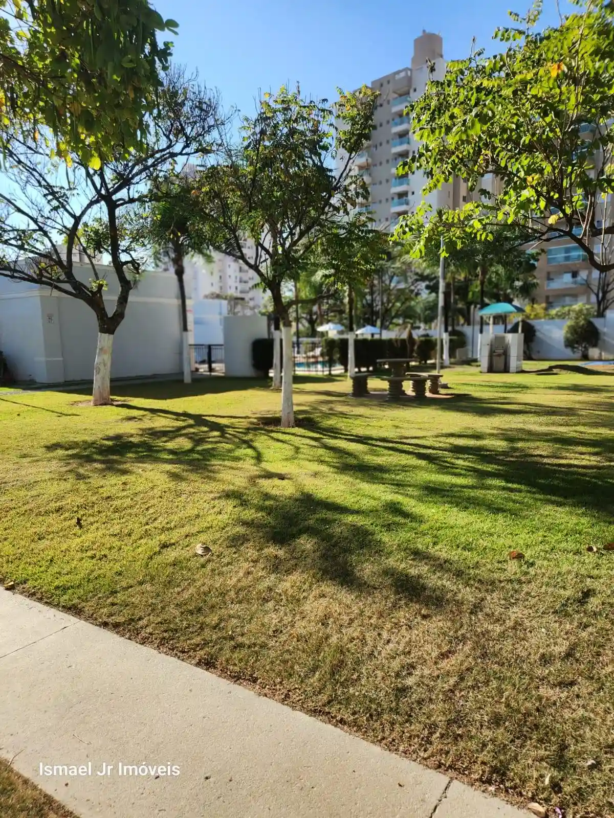 Casa de Condomínio com 3 quartos à venda, 150m² — foto 6 de 35