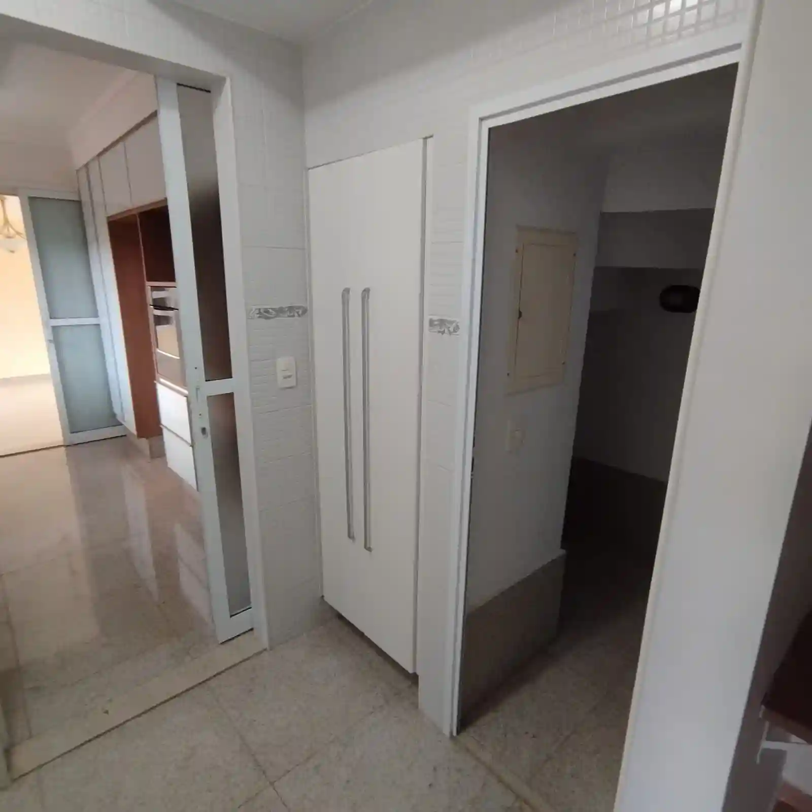 Casa de Condomínio com 3 quartos à venda, 200m² — foto 6 de 45
