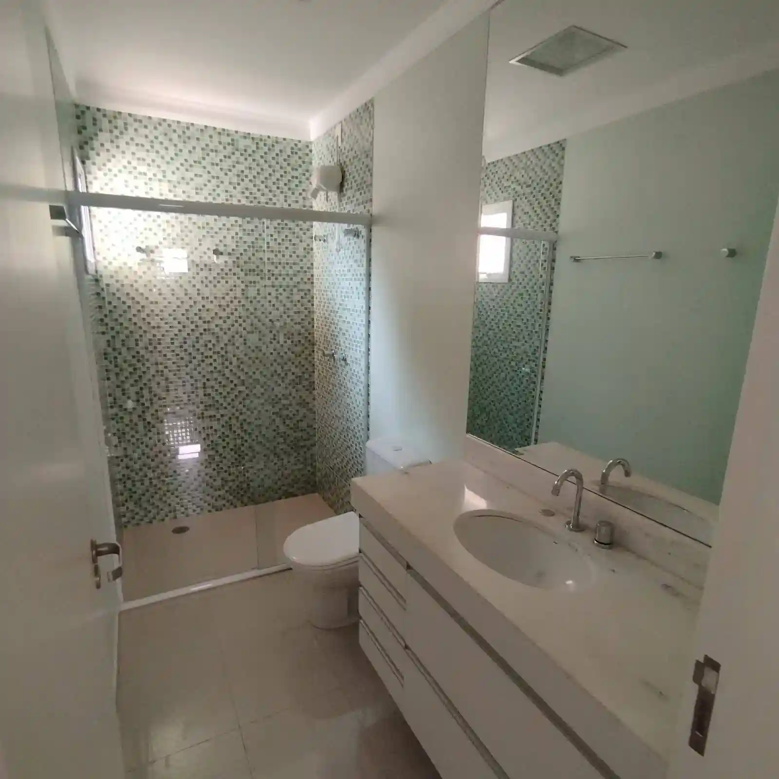Casa de Condomínio com 3 quartos à venda, 200m² — foto 29 de 45