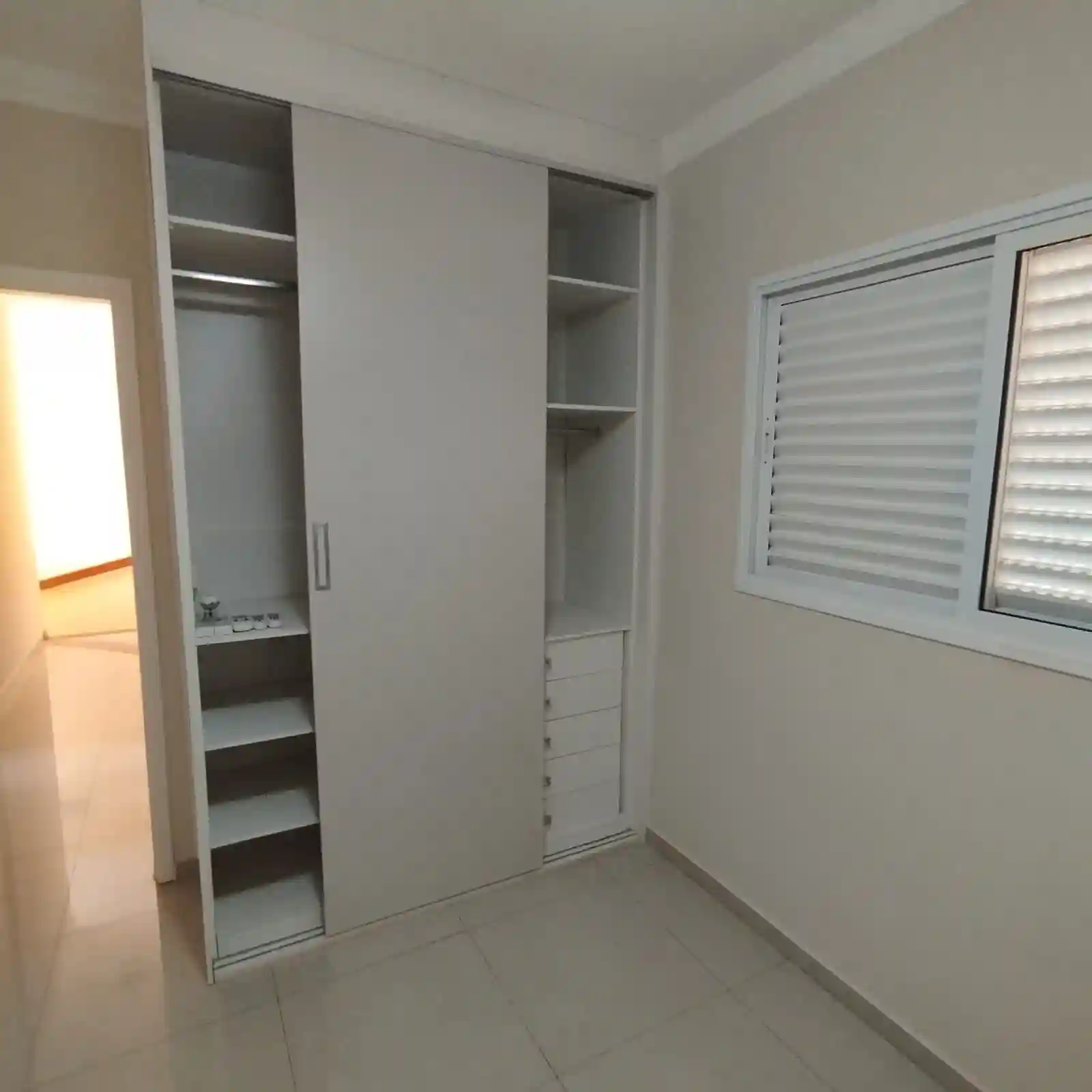 Casa de Condomínio com 3 quartos à venda, 200m² — foto 20 de 45