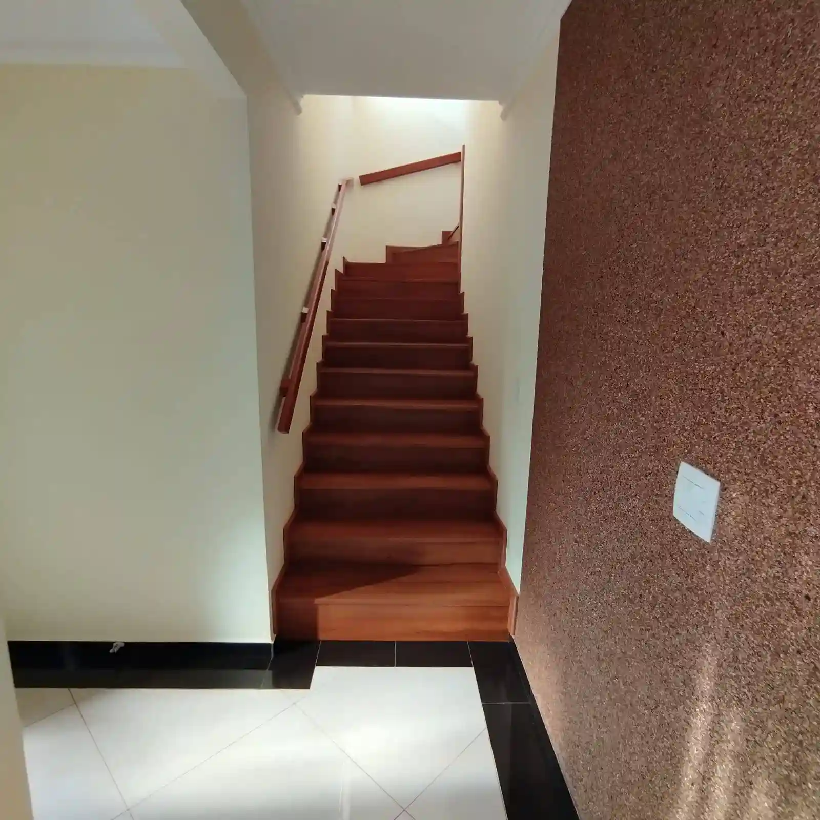 Casa de Condomínio com 3 quartos à venda, 200m² — foto 19 de 45
