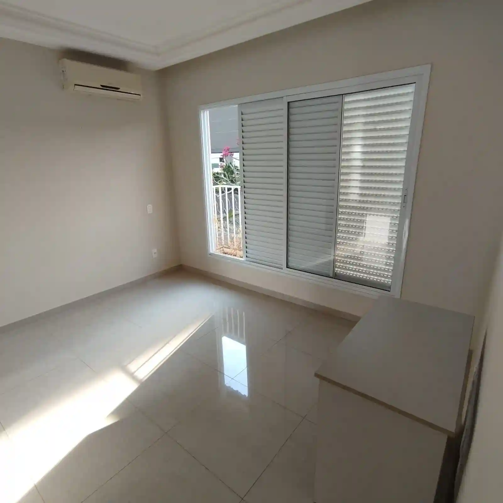 Casa de Condomínio com 3 quartos à venda, 200m² — foto 39 de 45