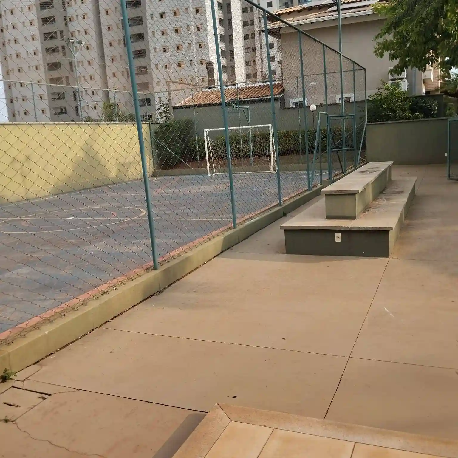 Casa de Condomínio com 3 quartos à venda, 200m² — foto 44 de 45