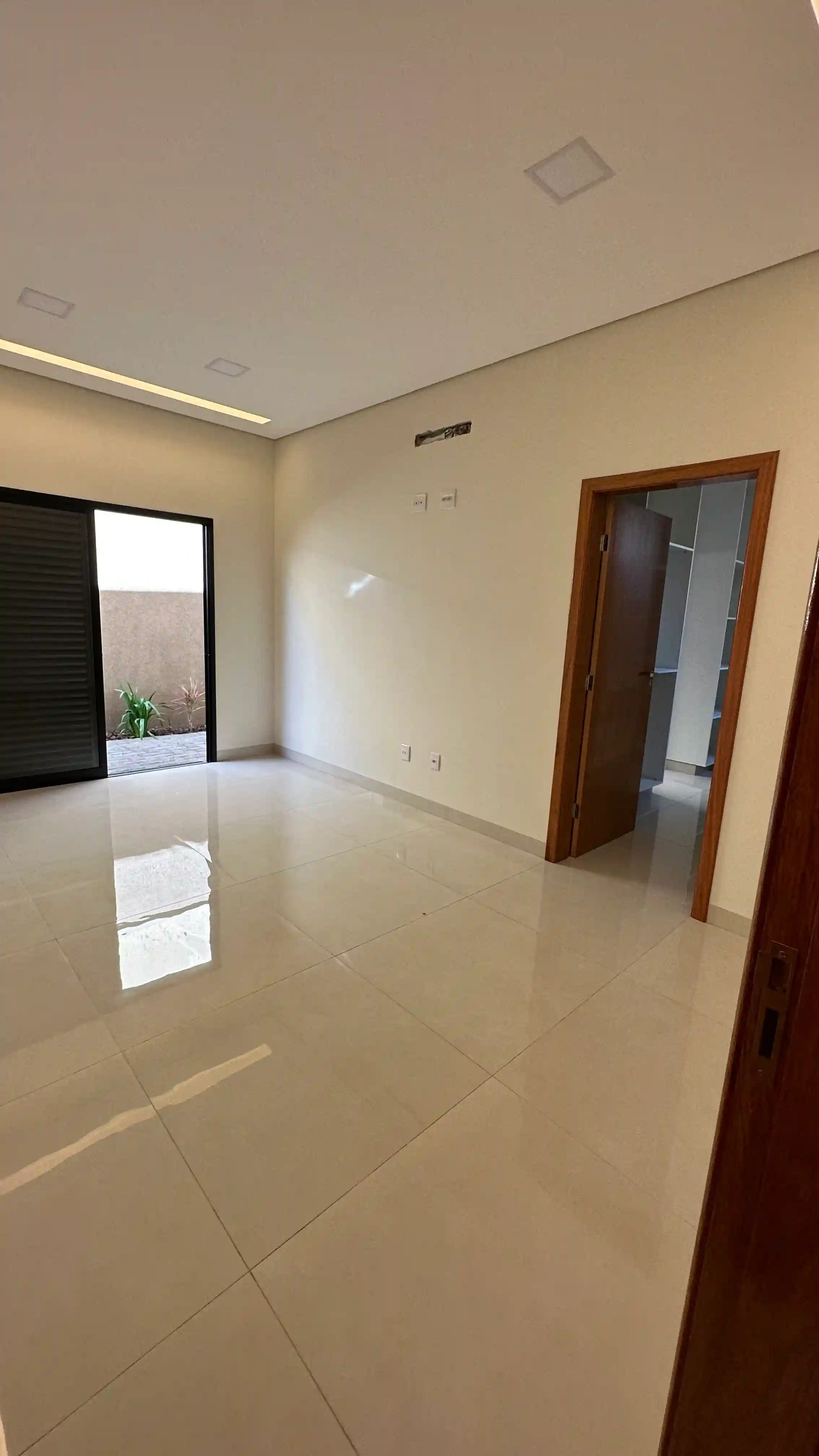 Casa de Condomínio  à venda, 227m² — foto 4 de 11