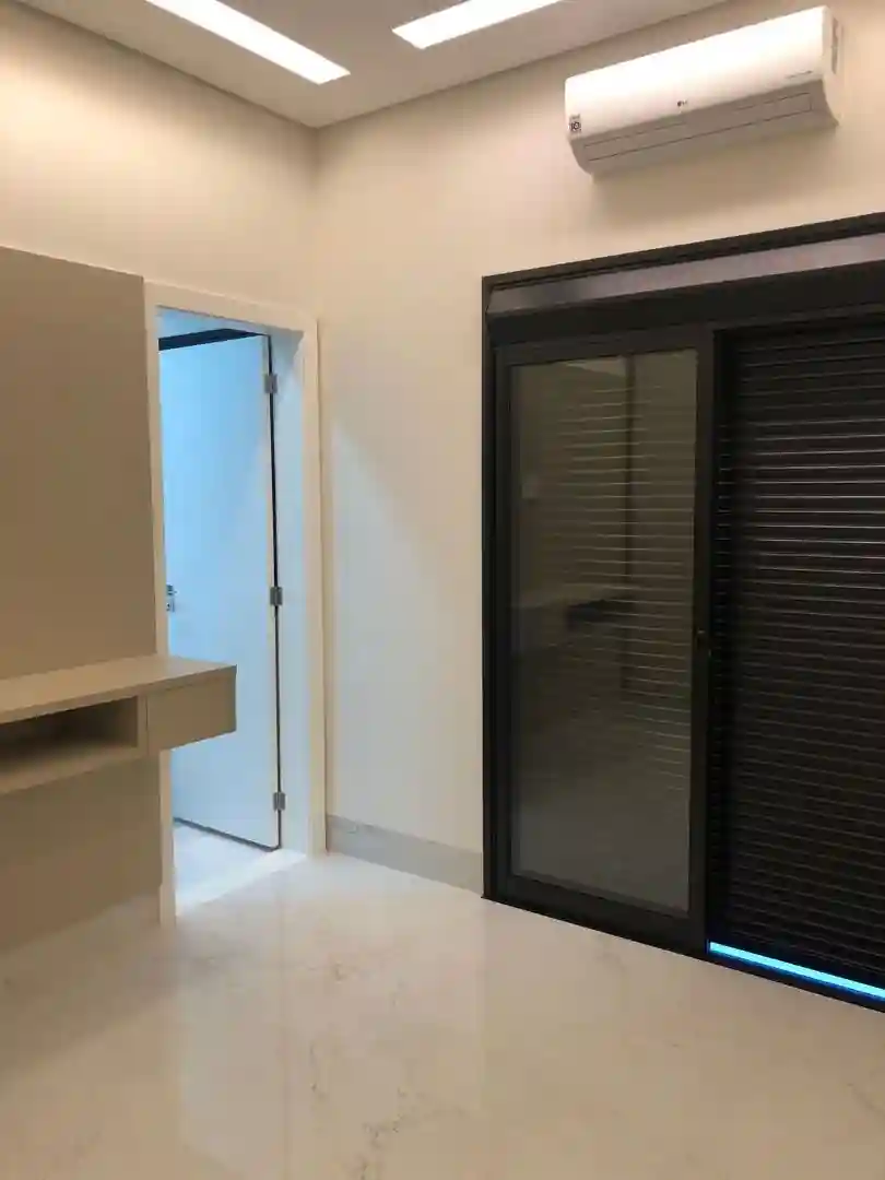 Casa de Condomínio com 4 quartos à venda, 468m² — foto 3 de 16