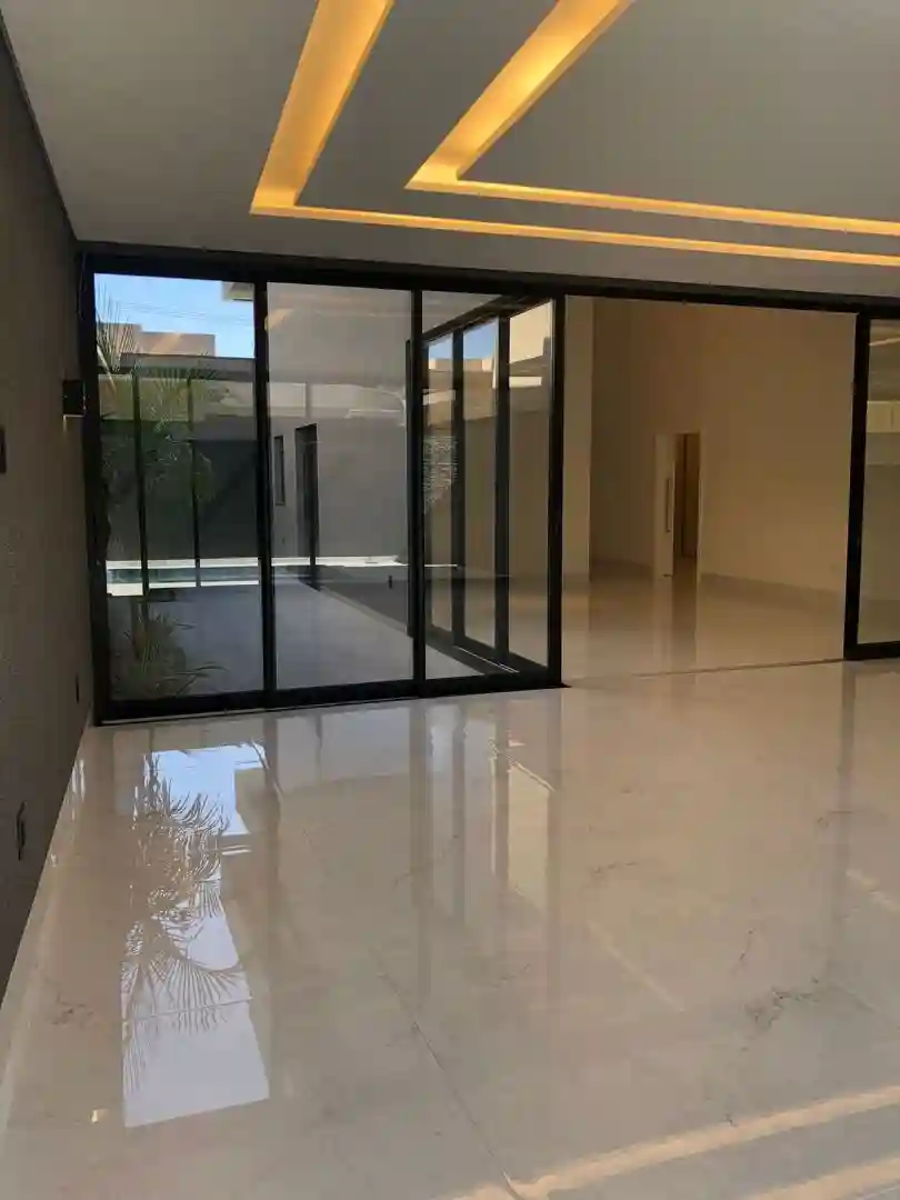 Casa de Condomínio com 4 quartos à venda, 468m² — foto 4 de 16