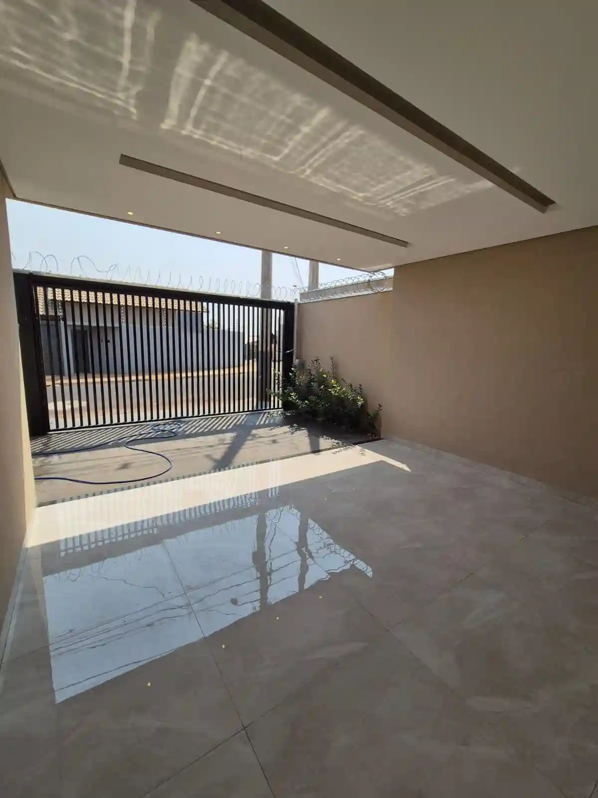 Casa com 2 quartos à venda, 125m² — foto 1 de 15