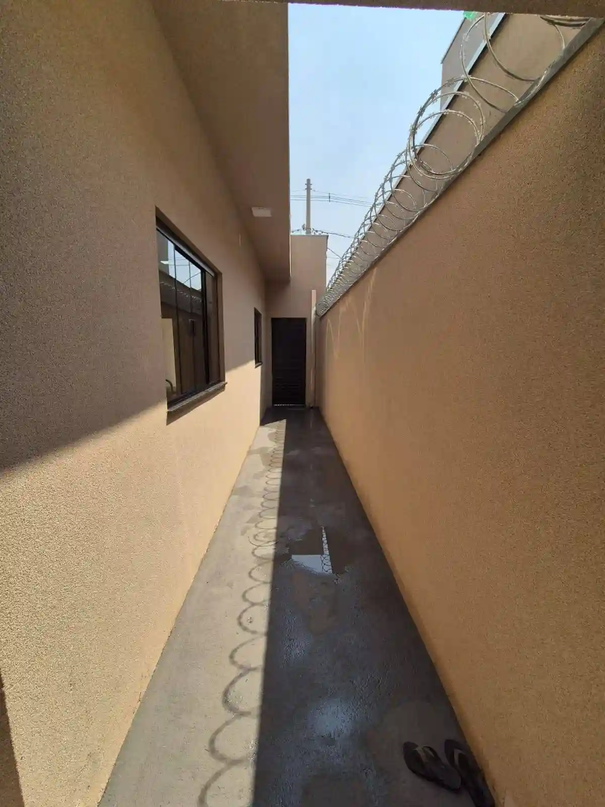Casa com 2 quartos à venda, 125m² — foto 2 de 15