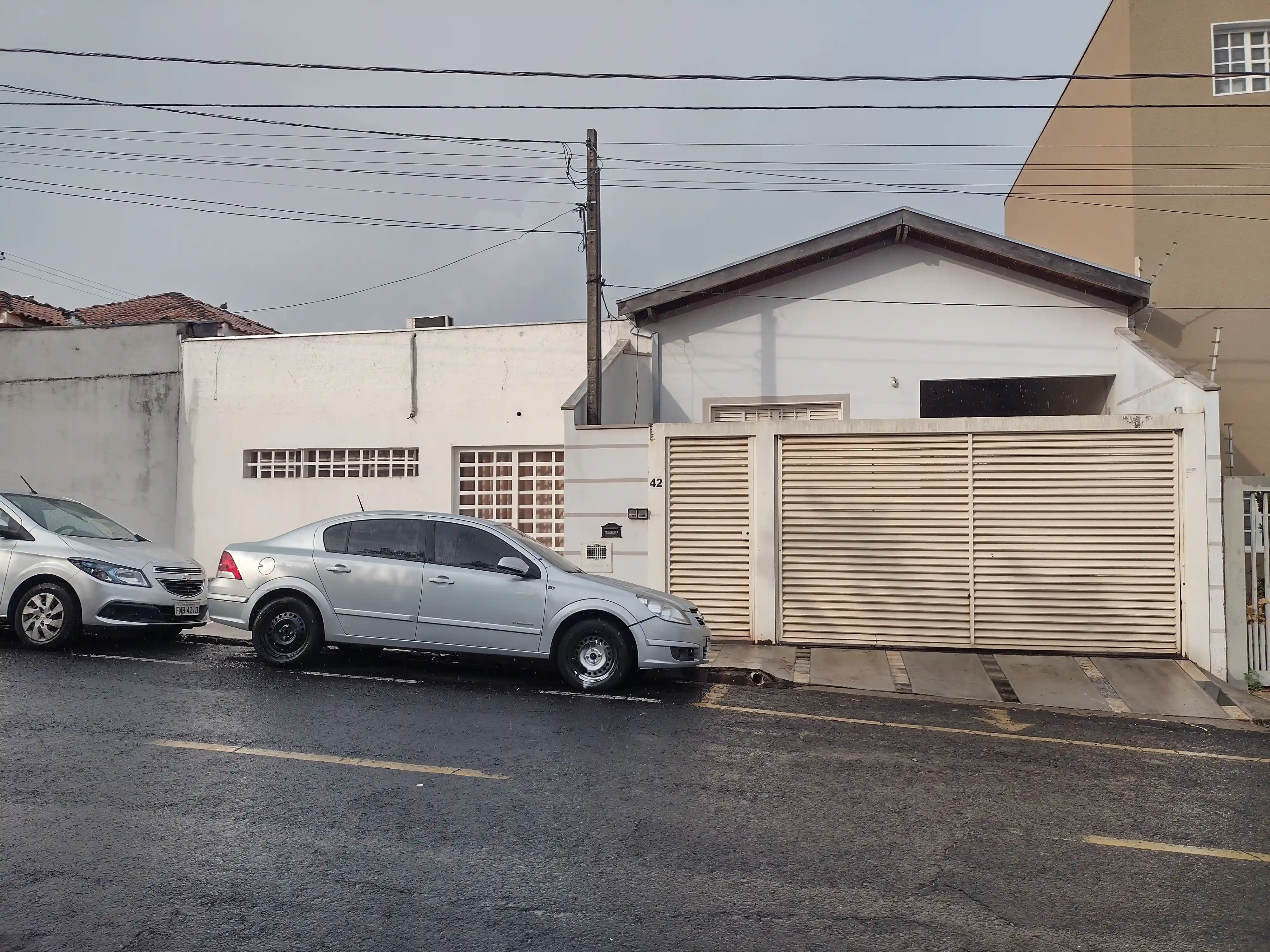 Casa com 3 quartos à venda, 100m² — foto 1 de 12
