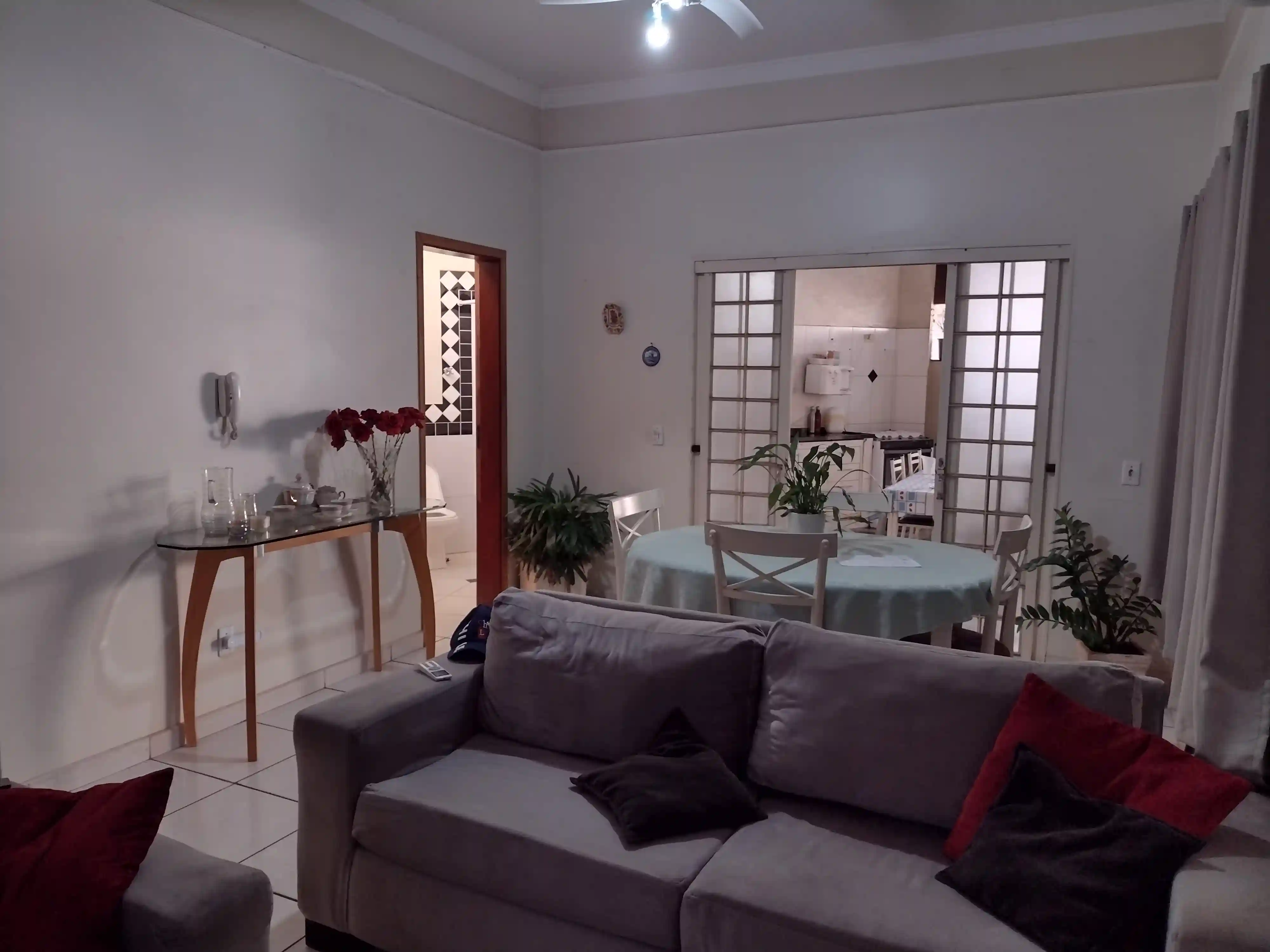 Casa com 3 quartos à venda, 100m² — foto 3 de 12