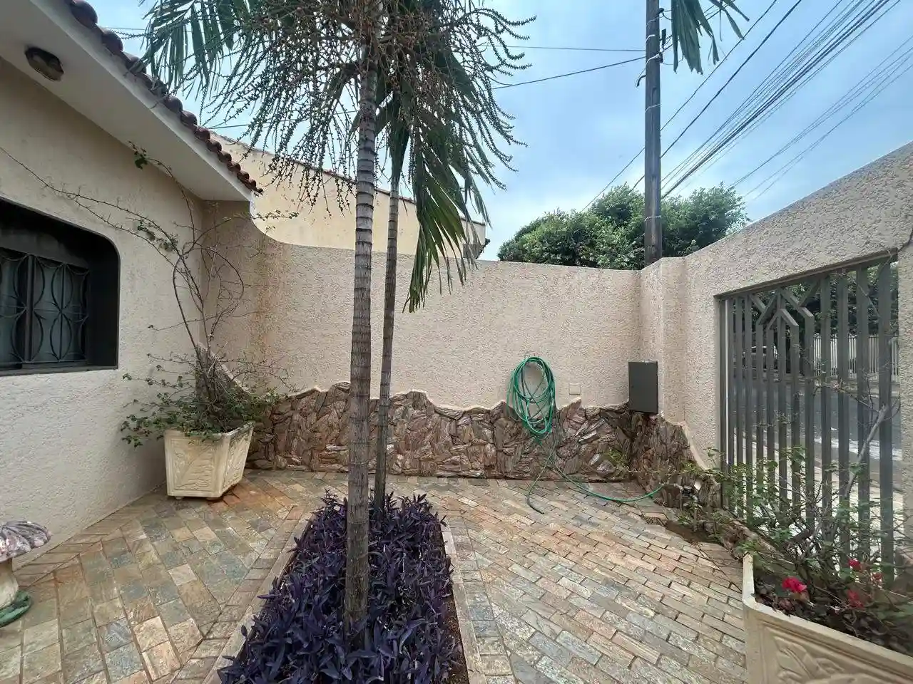 Casa com 3 quartos à venda, 418m² — foto 4 de 26