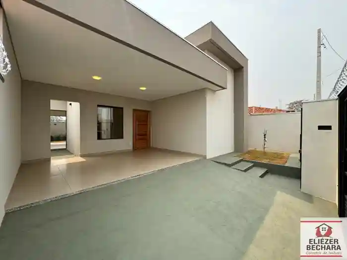Casa com 3 quartos à venda, 100m² — foto 2 de 18