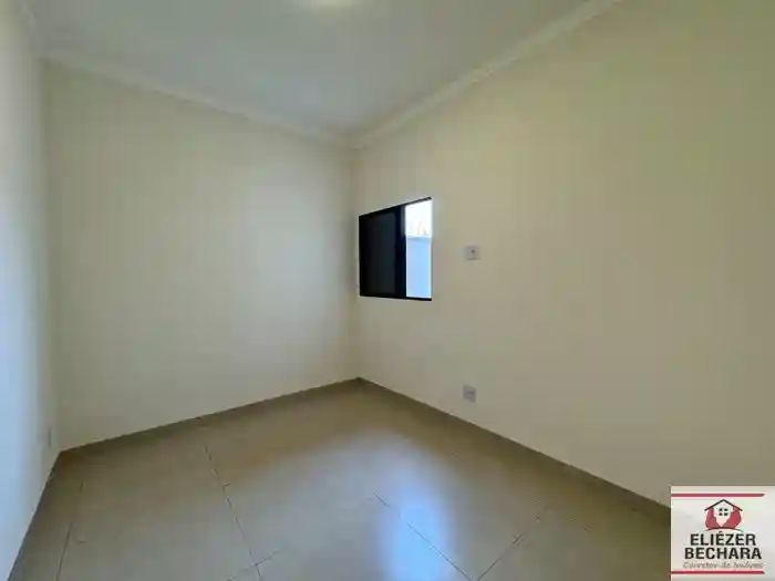 Casa com 3 quartos à venda, 100m² — foto 15 de 18