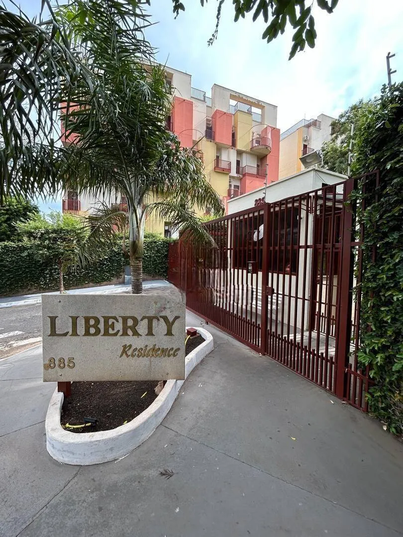 Apartamento com 3 quartos à venda, 100m² — foto 1 de 26