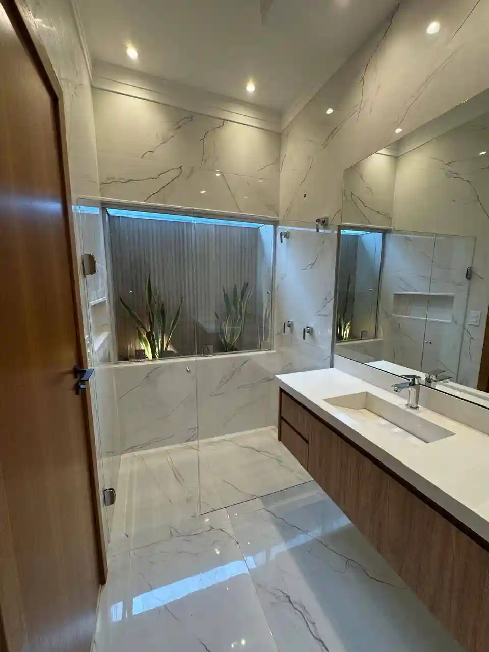 Casa de Condomínio com 3 quartos à venda, 266m² — foto 8 de 19