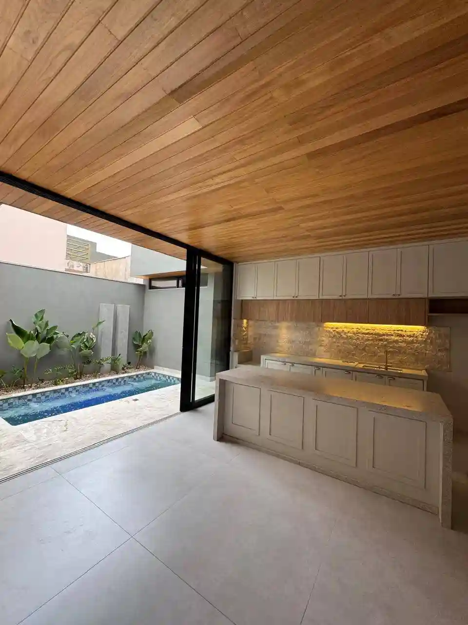 Casa de Condomínio com 3 quartos à venda, 266m² — foto 5 de 19