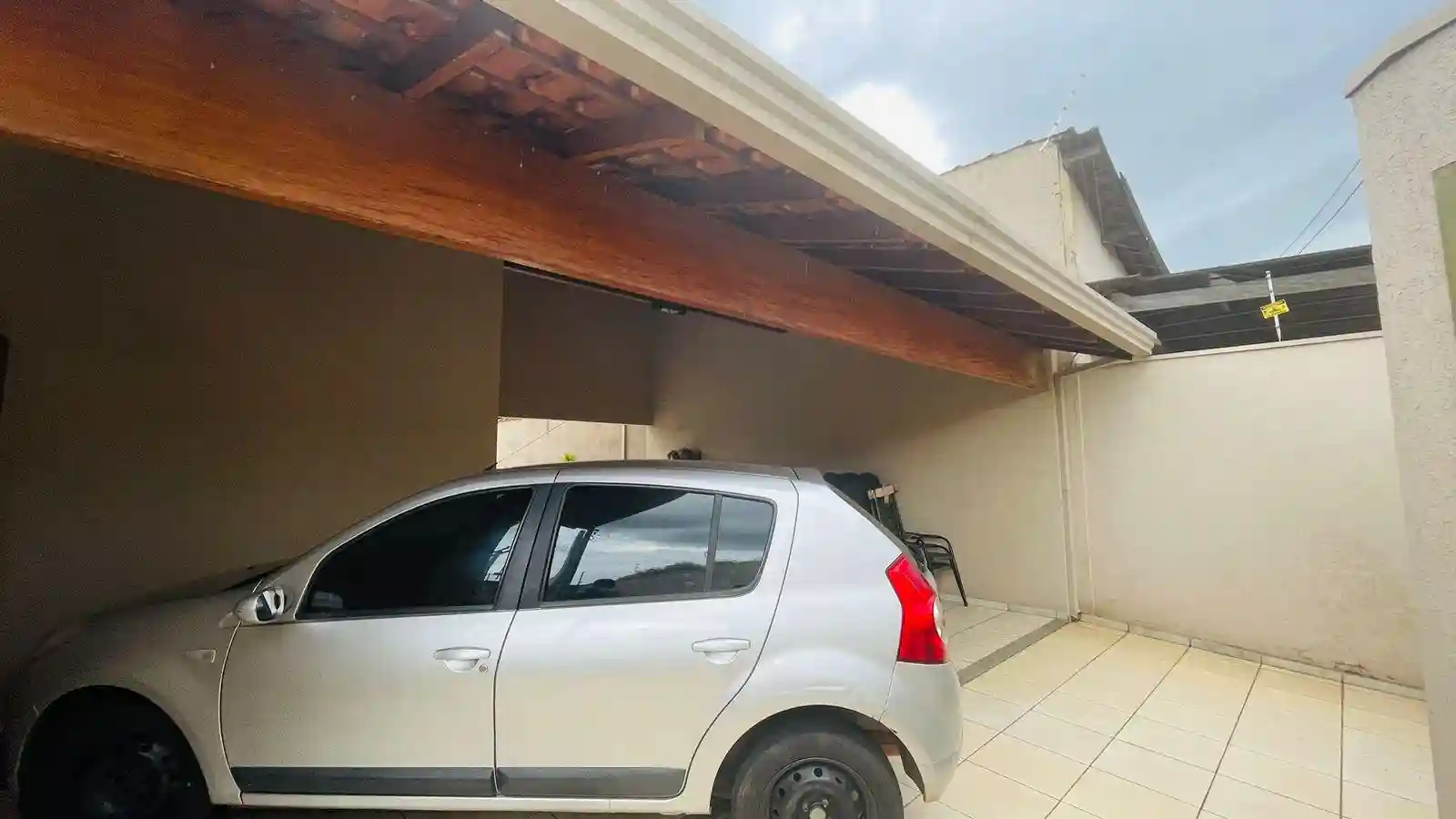 Casa com 3 quartos à venda, 128m² — foto 3 de 13