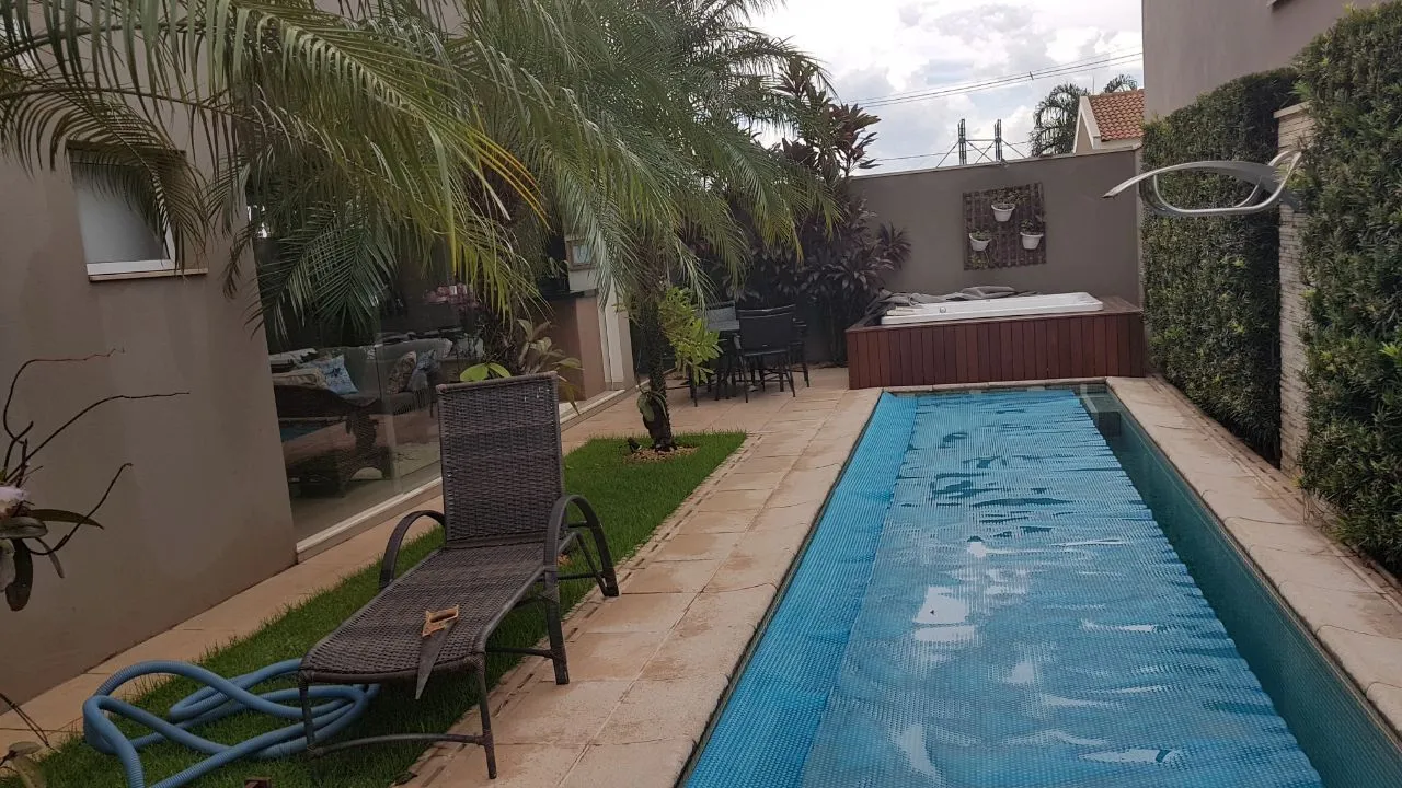Casa de Condomínio à venda — foto 8 de 10