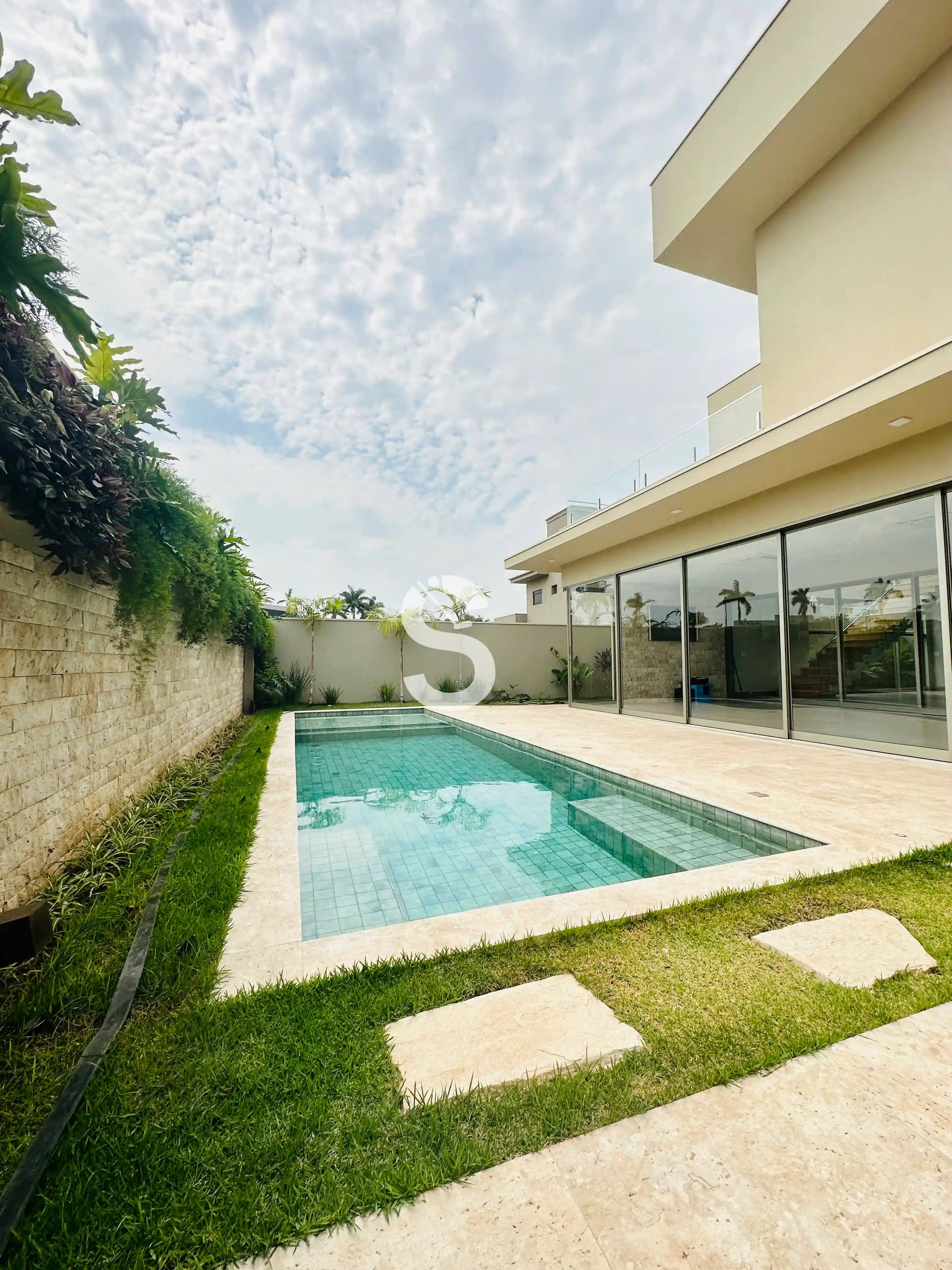 Casa de Condomínio com 4 quartos à venda, 430m² — foto 12 de 21