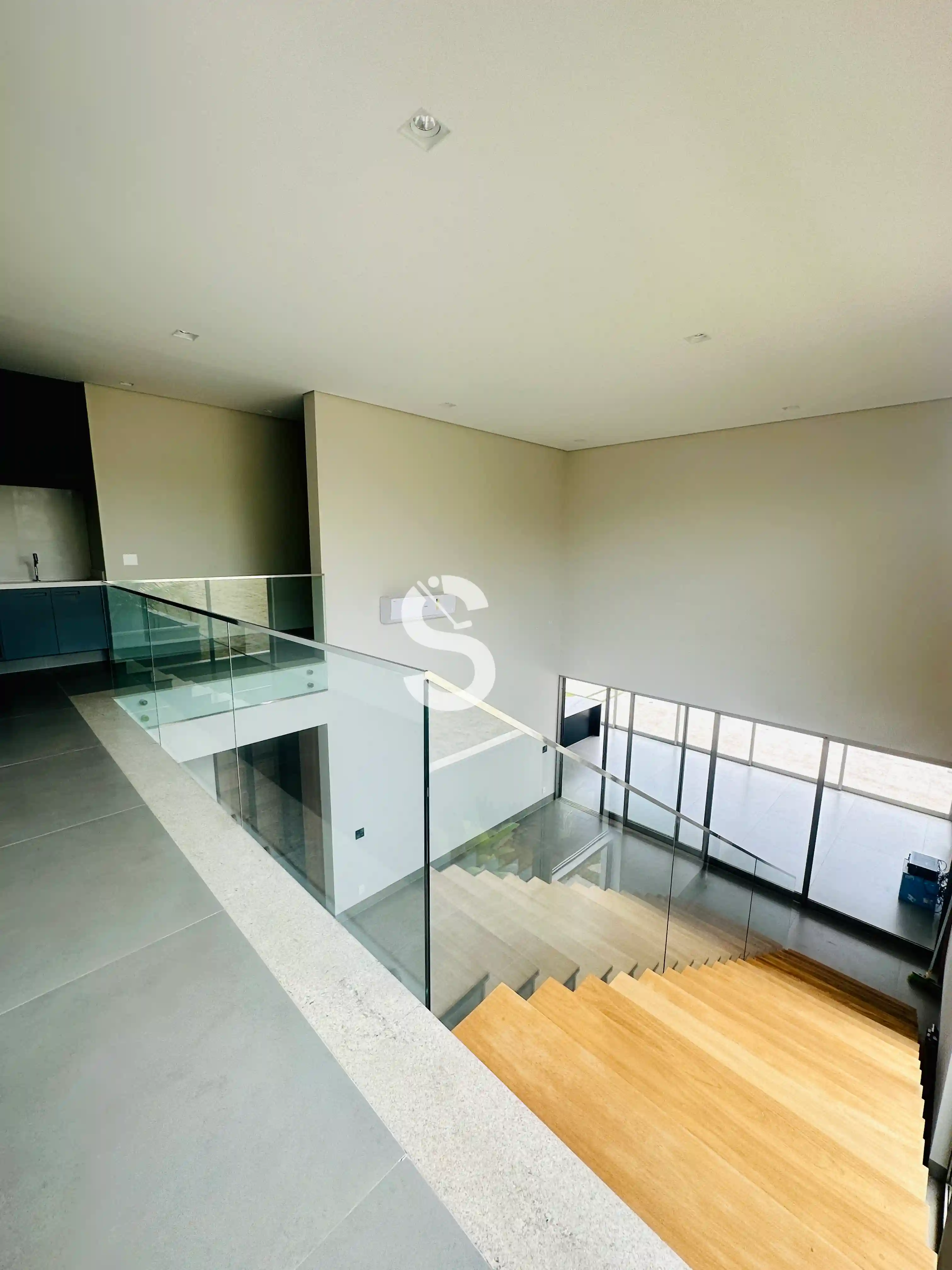 Casa de Condomínio com 4 quartos à venda, 430m² — foto 4 de 21